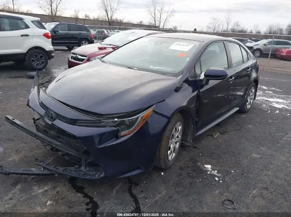 5YFEPRAE9LP034979 2020 TOYOTA COROLLA - Image 2