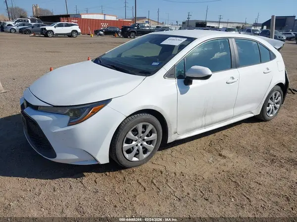5YFEPRAE9LP052110 2020 TOYOTA COROLLA - Image 2
