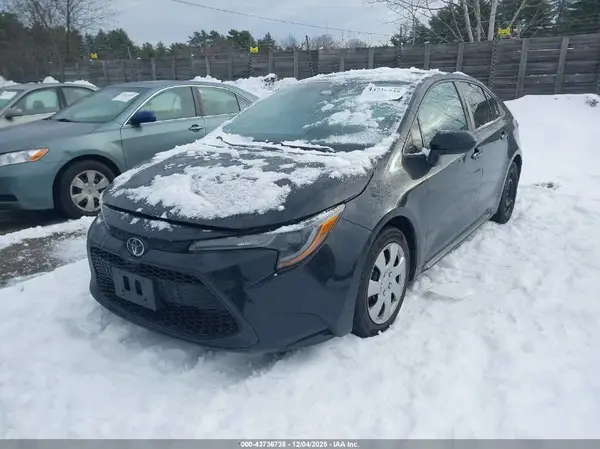 5YFEPRAE9LP072499 2020 TOYOTA COROLLA - Image 2