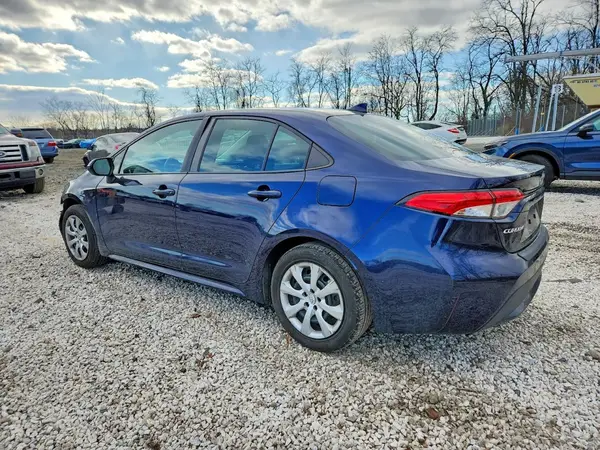 5YFEPRAE9LP075757 2020 TOYOTA COROLLA - Image 2