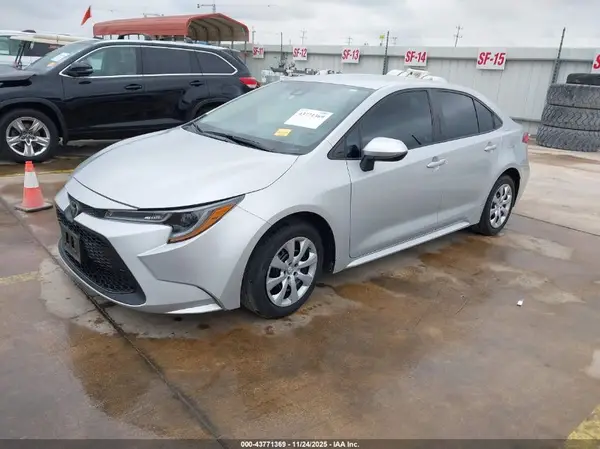 5YFEPRAE9LP091621 2020 TOYOTA COROLLA - Image 2