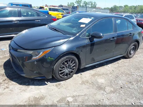 5YFEPRAE9LP097564 2020 TOYOTA COROLLA - Image 2