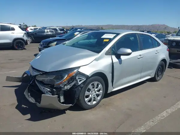 5YFEPRAE9LP098455 2020 TOYOTA COROLLA - Image 2