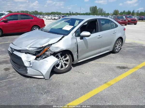 5YFEPRAE9LP116680 2020 TOYOTA COROLLA - Image 2