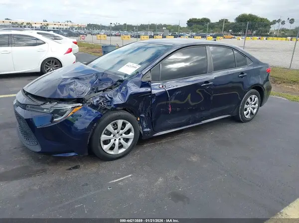 5YFEPRAE9LP123631 2020 TOYOTA COROLLA - Image 2