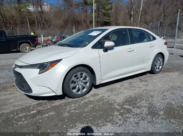 5YFEPRAE9LP124083 2020 TOYOTA COROLLA - Image 2