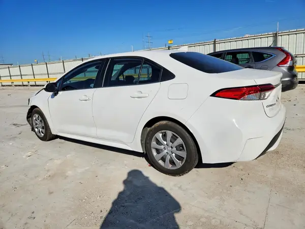 5YFEPRAE9LP132684 2020 TOYOTA COROLLA - Image 2