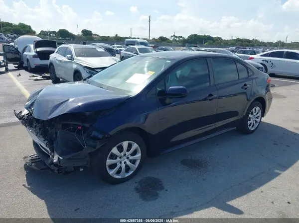 5YFEPRAE9LP141711 2020 TOYOTA COROLLA - Image 2
