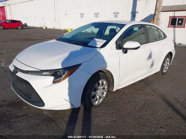 5YFEPRAE9LP143054 2020 TOYOTA COROLLA - Image 2