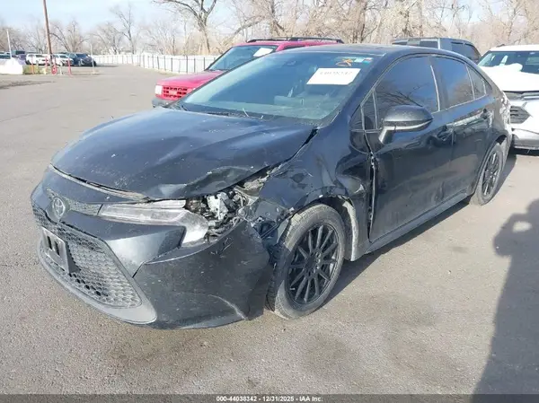 5YFEPRAE9LP143815 2020 TOYOTA COROLLA - Image 2