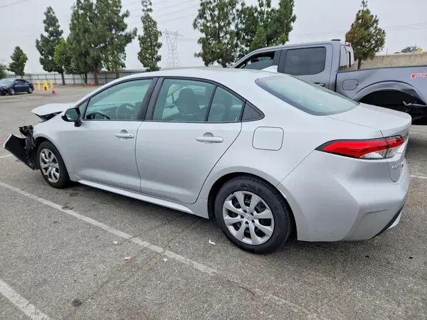 5YFEPRAEXLP021674 2020 TOYOTA COROLLA - Image 2