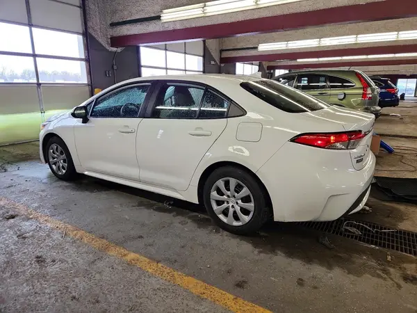5YFEPRAEXLP029127 2020 TOYOTA COROLLA - Image 2