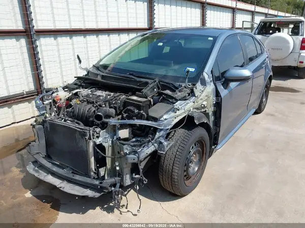 5YFEPRAEXLP045019 2020 TOYOTA COROLLA - Image 2