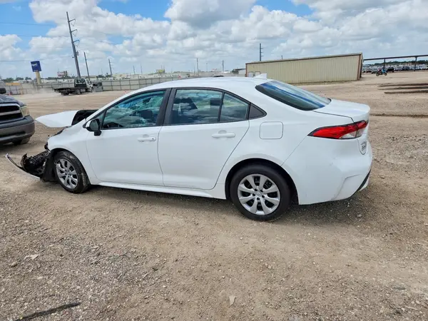 5YFEPRAEXLP052603 2020 TOYOTA COROLLA - Image 2