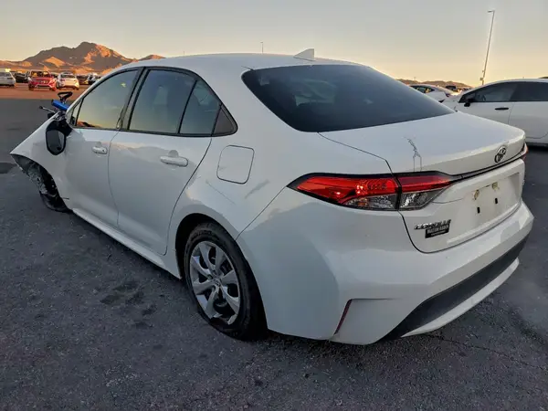 5YFEPRAEXLP076884 2020 TOYOTA COROLLA - Image 2