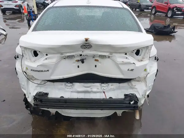 2020 TOYOTA COROLLA auction photo 6