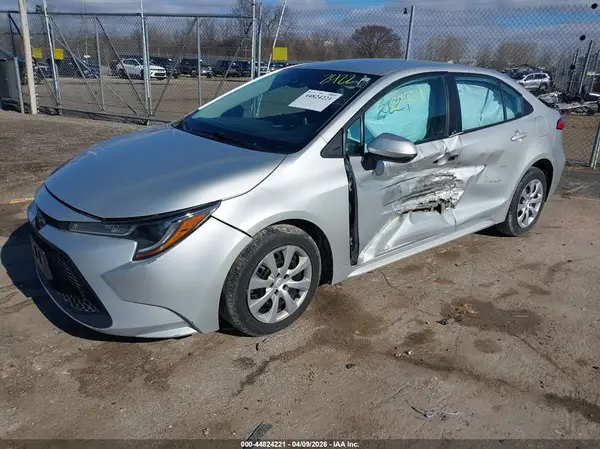 5YFEPRAEXLP121354 2020 TOYOTA COROLLA - Image 2