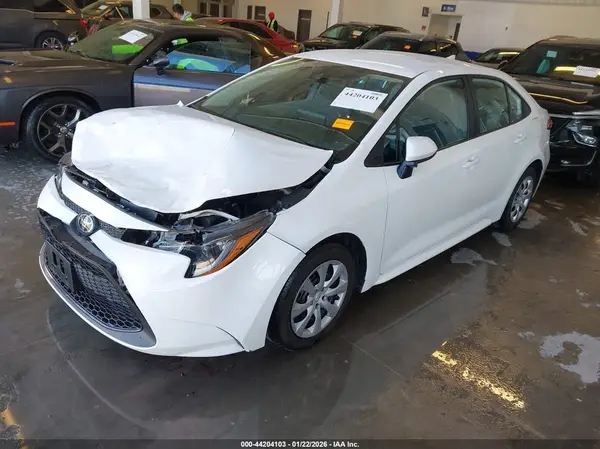5YFEPRAEXLP137618 2020 TOYOTA COROLLA - Image 2