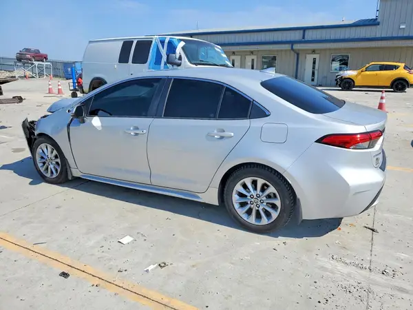 5YFFPMAE0MP191244 2021 TOYOTA COROLLA - Image 2