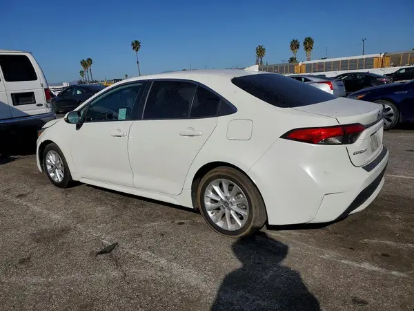 5YFFPMAE1MP146961 2021 TOYOTA COROLLA - Image 2