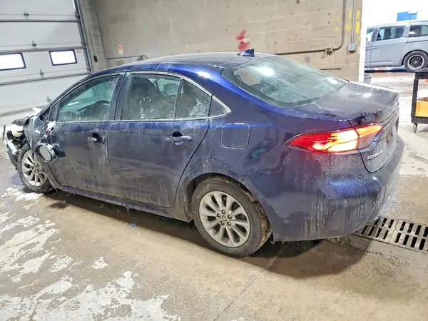 5YFFPMAE2NP291489 2022 TOYOTA COROLLA - Image 2