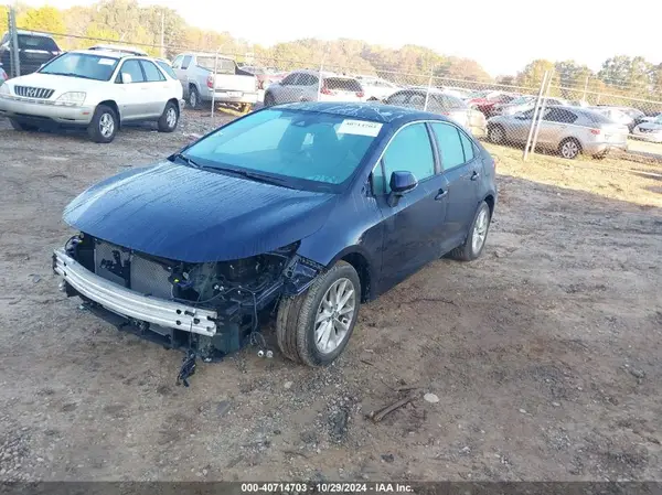 5YFFPMAE8NP378149 2022 TOYOTA COROLLA - Image 2