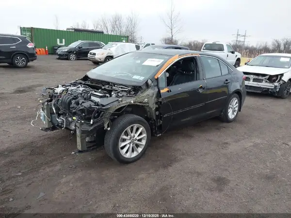 5YFFPRAE3LP105288 2020 TOYOTA COROLLA - Image 2
