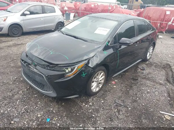 5YFFPRAE6LP008358 2020 TOYOTA COROLLA - Image 2