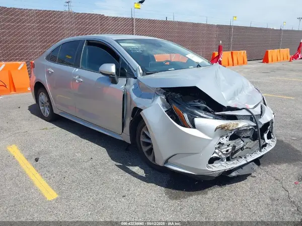 5YFFPRAE8LP102970 2020 TOYOTA COROLLA - Image 1