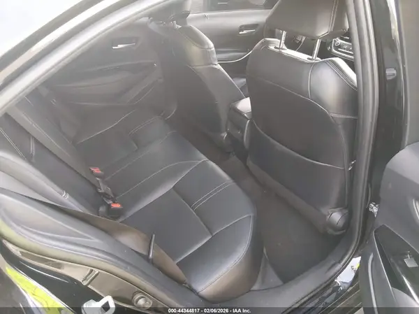 5YFFPRAEXLP100511 2020 TOYOTA COROLLA - Image 8