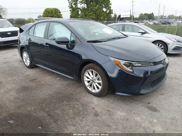5YFHPMAE8MP238254 2021 TOYOTA COROLLA - Image 1