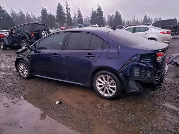 5YFHPMAE8NP293501 2022 TOYOTA COROLLA - Image 2
