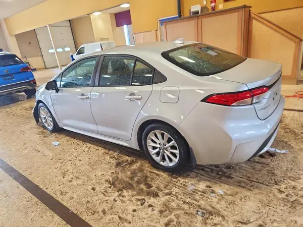 5YFHPMAEXMP236201 2021 TOYOTA COROLLA - Image 2