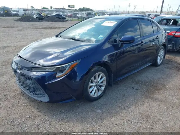 5YFHPRAE0LP015816 2020 TOYOTA COROLLA - Image 2