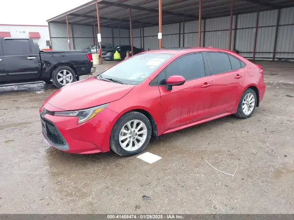 5YFHPRAE3LP025580 2020 TOYOTA COROLLA - Image 2