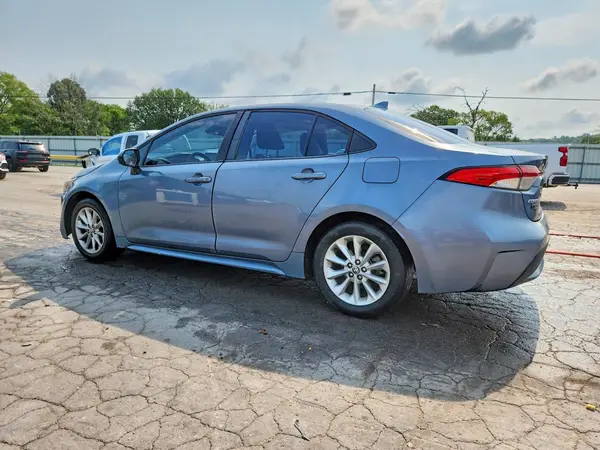 5YFHPRAE4LP009713 2020 TOYOTA COROLLA - Image 2