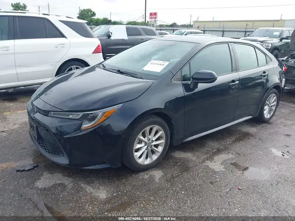 5YFHPRAE4LP010053 2020 TOYOTA COROLLA - Image 2