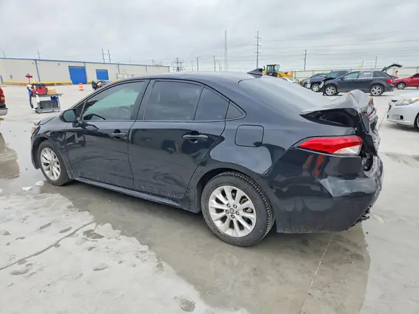 5YFHPRAE5LP017481 2020 TOYOTA COROLLA - Image 2