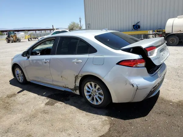 5YFHPRAE5LP047807 2020 TOYOTA COROLLA - Image 2