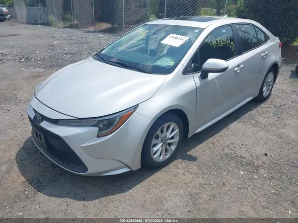5YFHPRAE5LP054692 2020 TOYOTA COROLLA - Image 2
