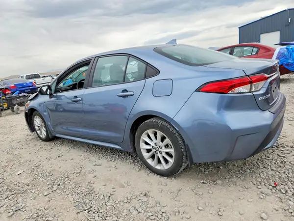 5YFHPRAE6LP011592 2020 TOYOTA COROLLA - Image 2