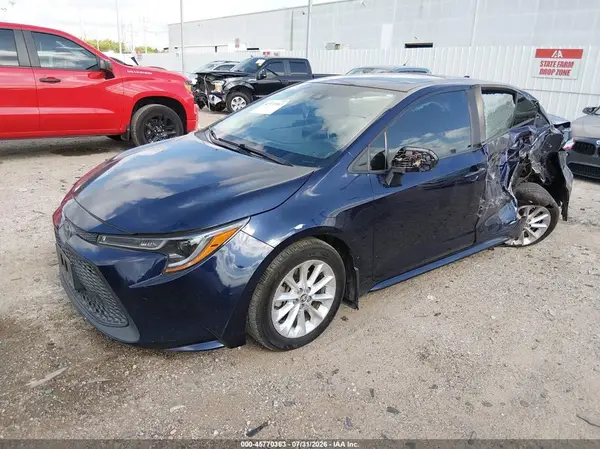 5YFHPRAE6LP018820 2020 TOYOTA COROLLA - Image 2
