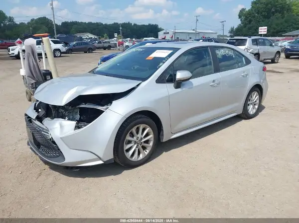 5YFHPRAE9LP027155 2020 TOYOTA COROLLA - Image 2