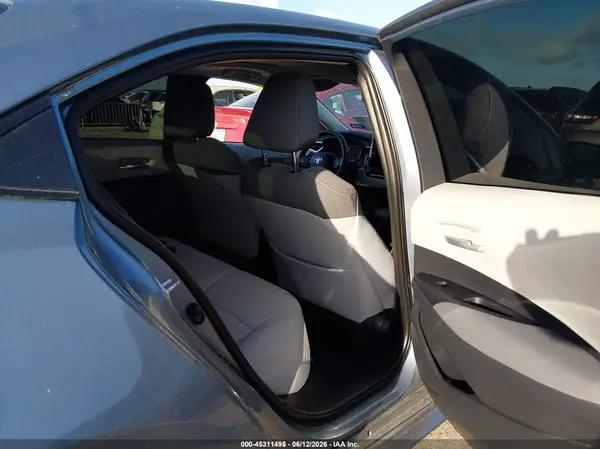 5YFHPRAEXLP021896 2020 TOYOTA COROLLA - Image 8