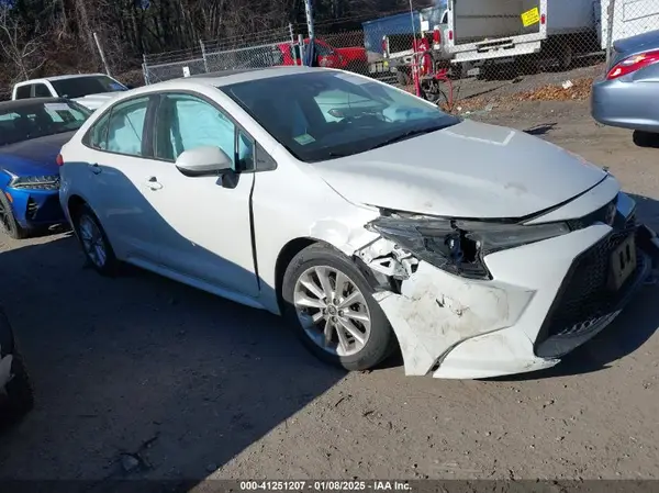 5YFHPRAEXLP037791 2020 TOYOTA COROLLA - Image 1