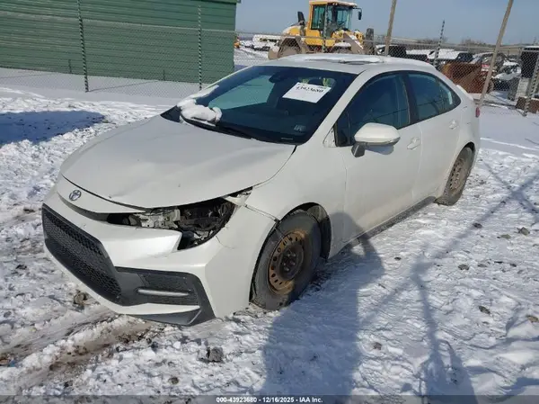 5YFM4MCE8MP091101 2021 TOYOTA COROLLA - Image 2
