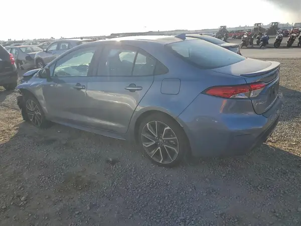 5YFP4MCE0NP110786 2022 TOYOTA COROLLA - Image 2