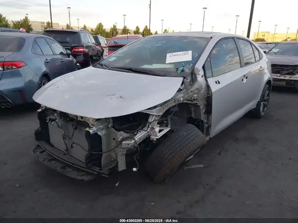 5YFP4MCE1RP210417 2024 TOYOTA COROLLA - Image 2