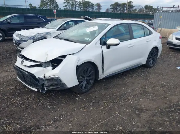 5YFP4MCE1SP220242 2025 TOYOTA COROLLA - Image 2