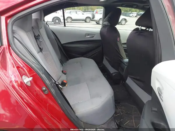5YFP4MCE2NP137228 2022 TOYOTA COROLLA - Image 8